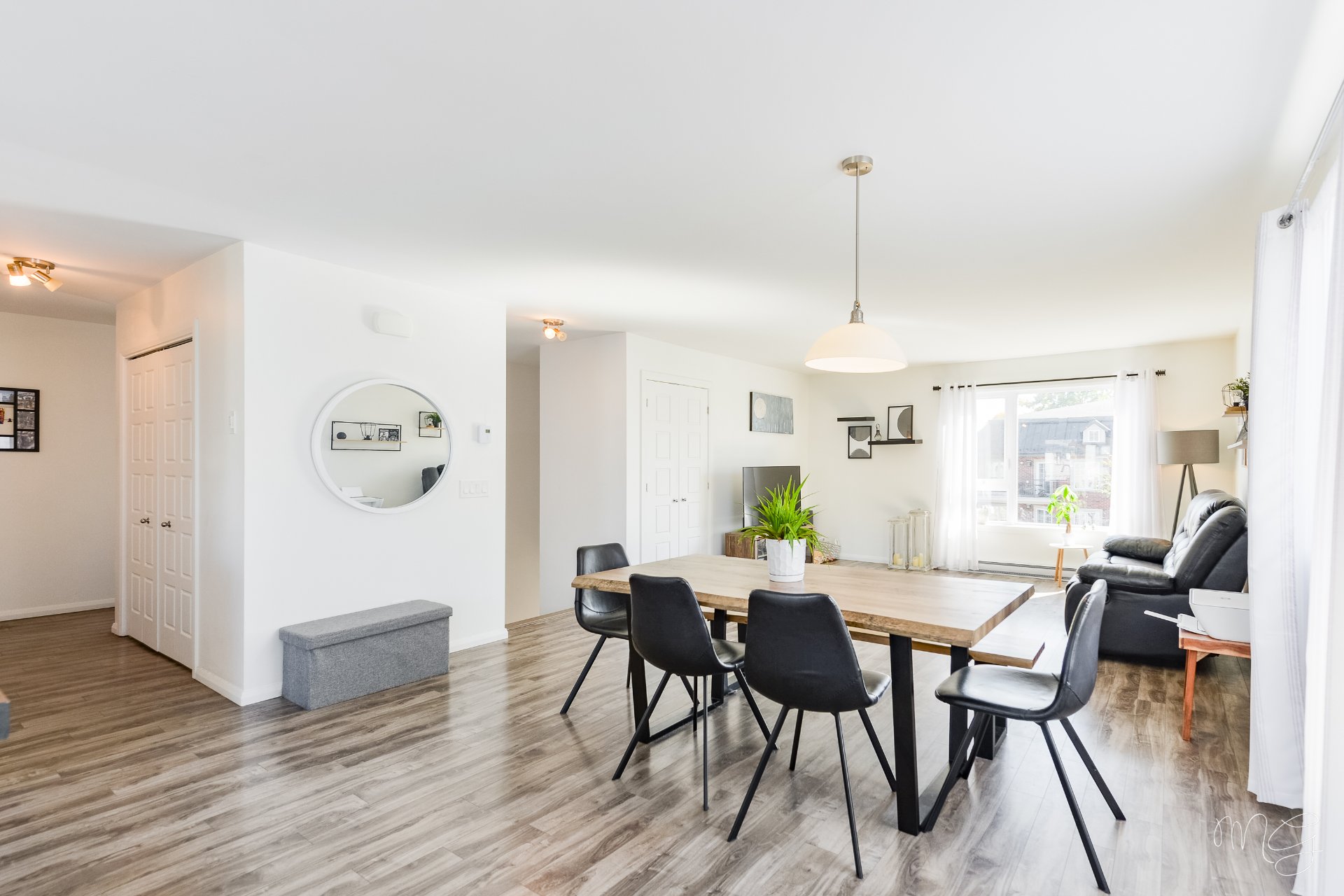 Photo - Salle à manger