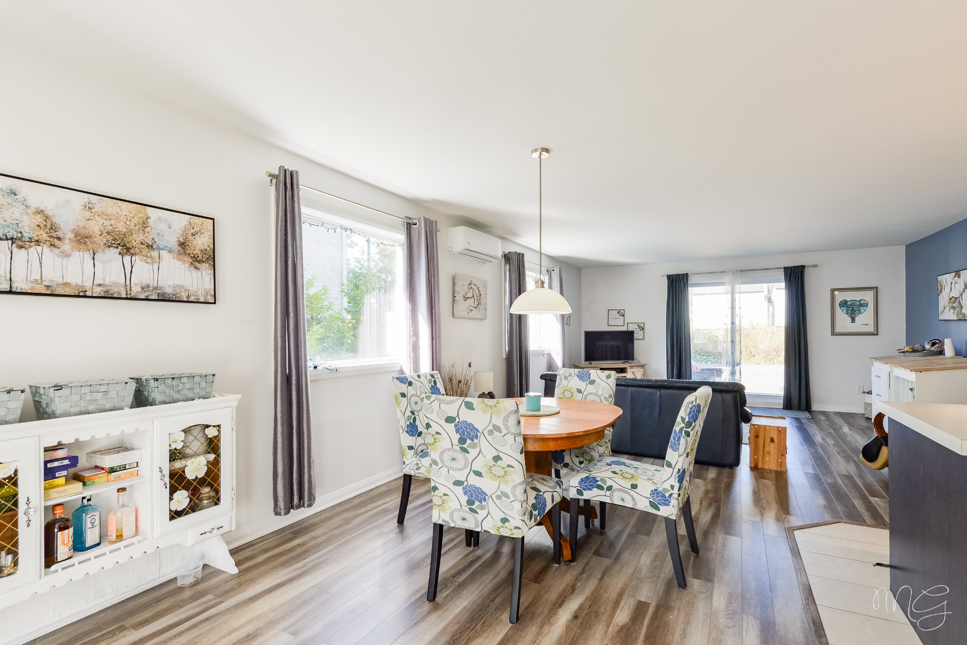 Photo - Salle à manger