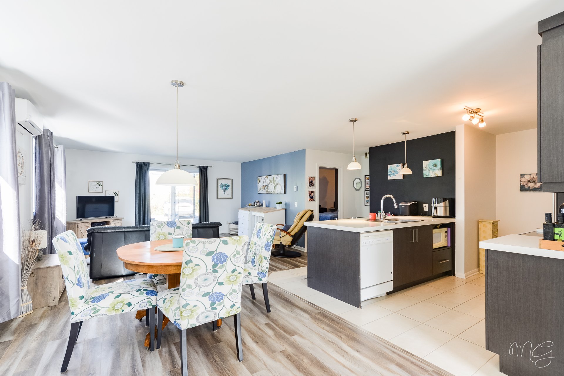 Photo - Salle à manger