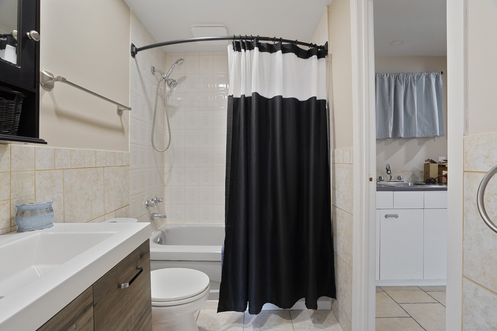 Photo - Bathroom