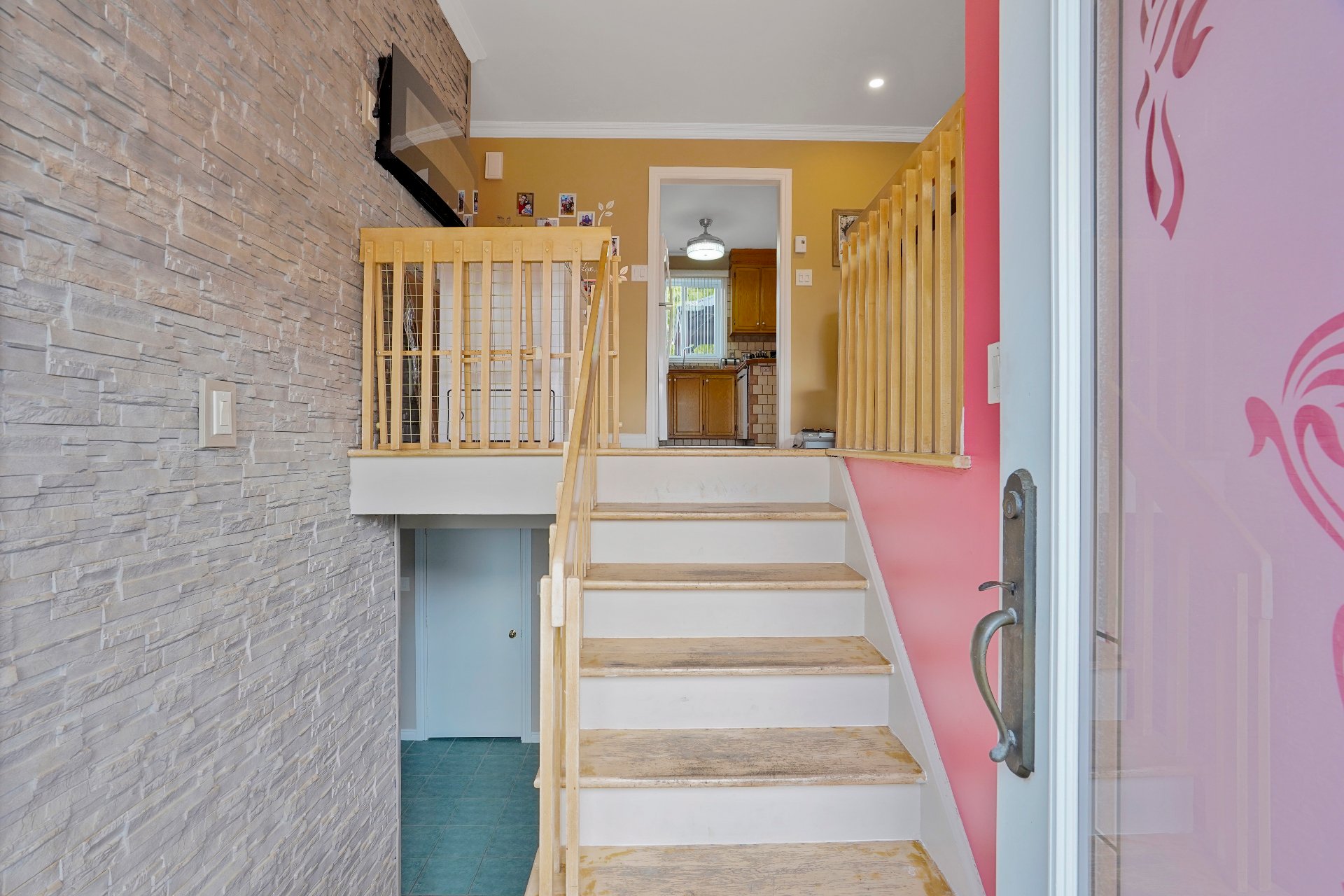 Photo - Hallway