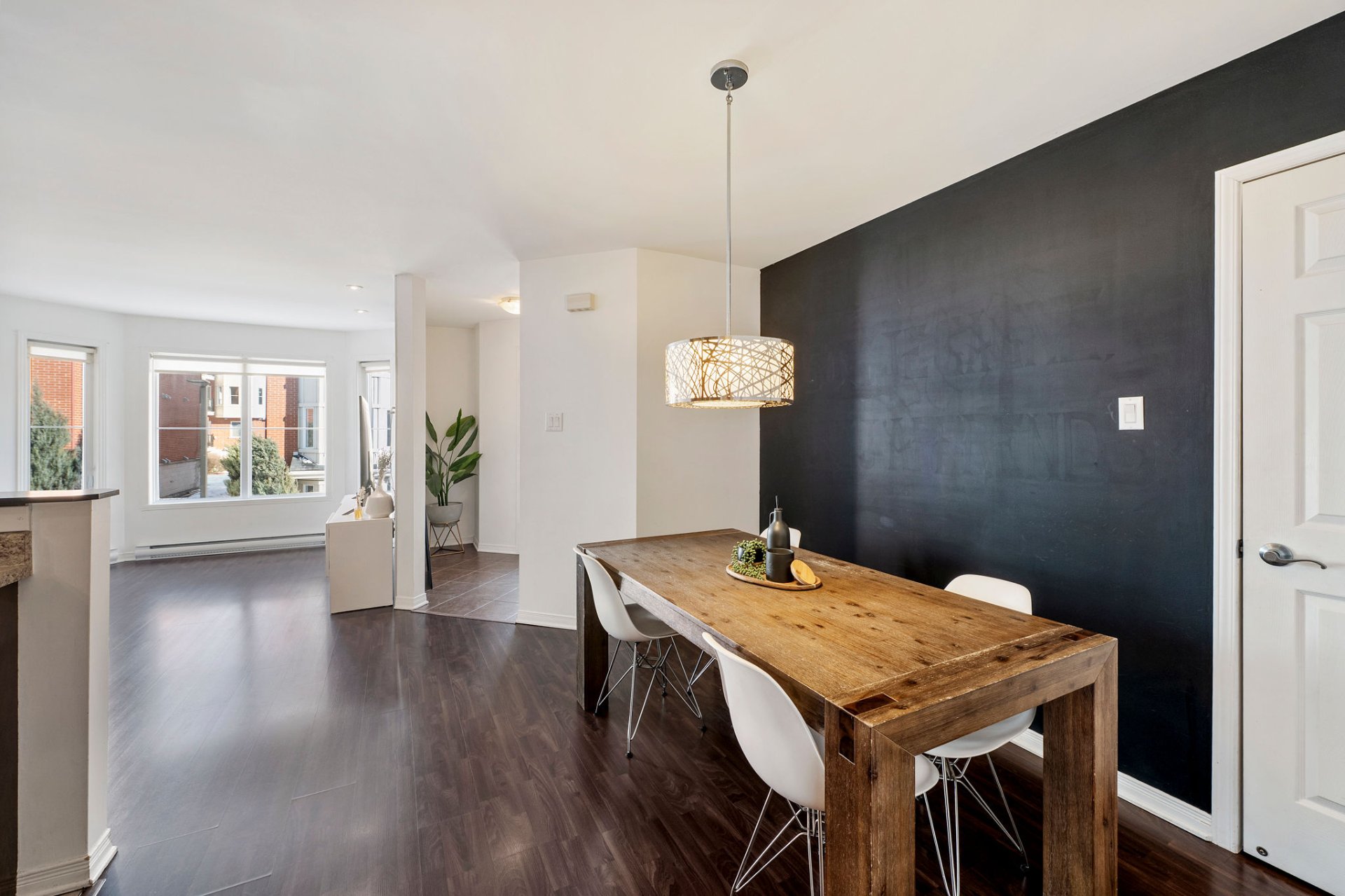 Photo - Salle à manger