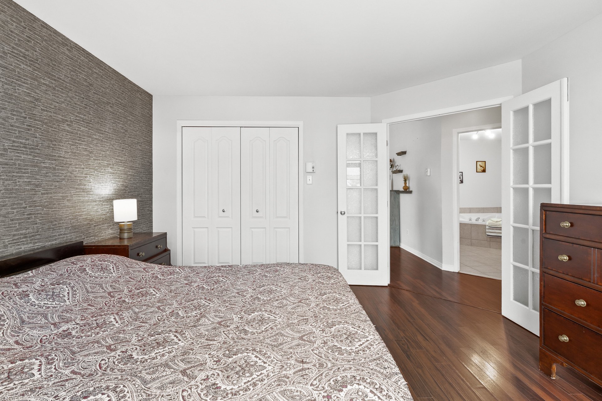 Chambre à coucher principale