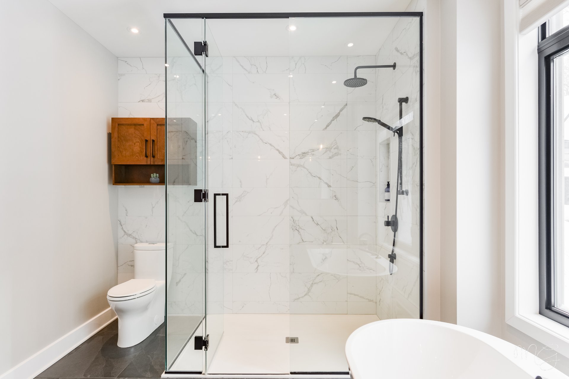 Photo - Salle de bains attenante à la CCP