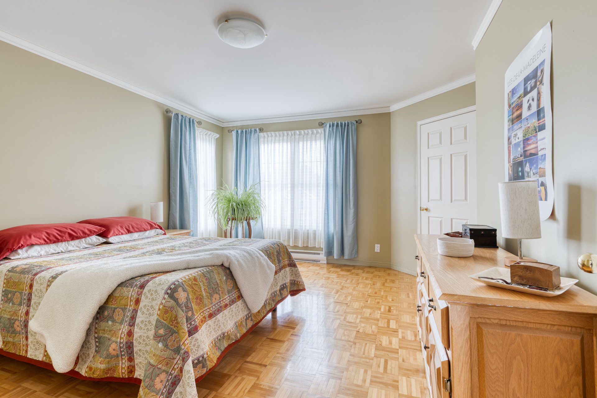 Chambre à coucher principale