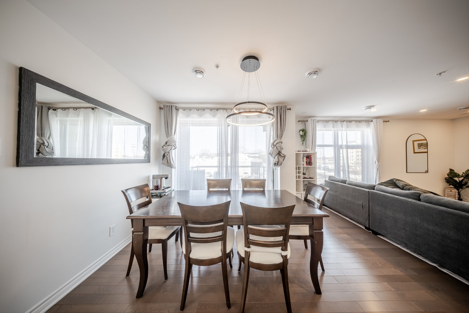 Photo - Salle à manger