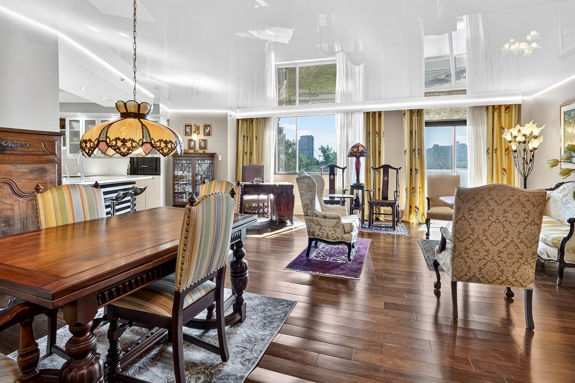 Photo - Salle à manger