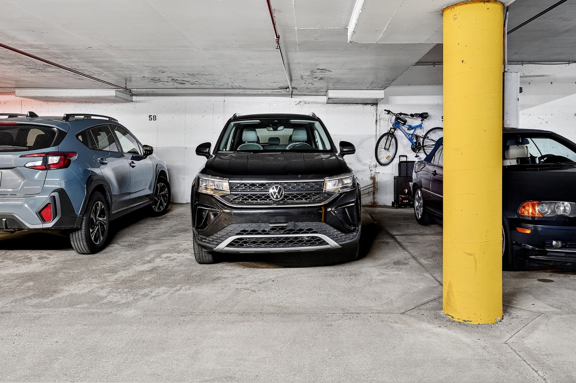 Photo - Stationnement