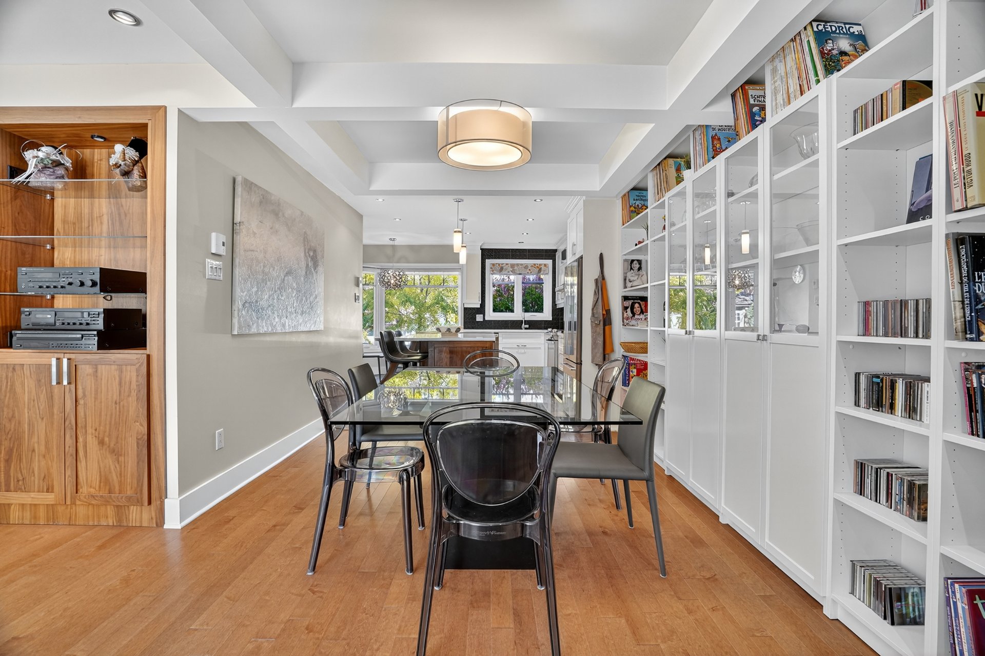 Photo - Salle à manger