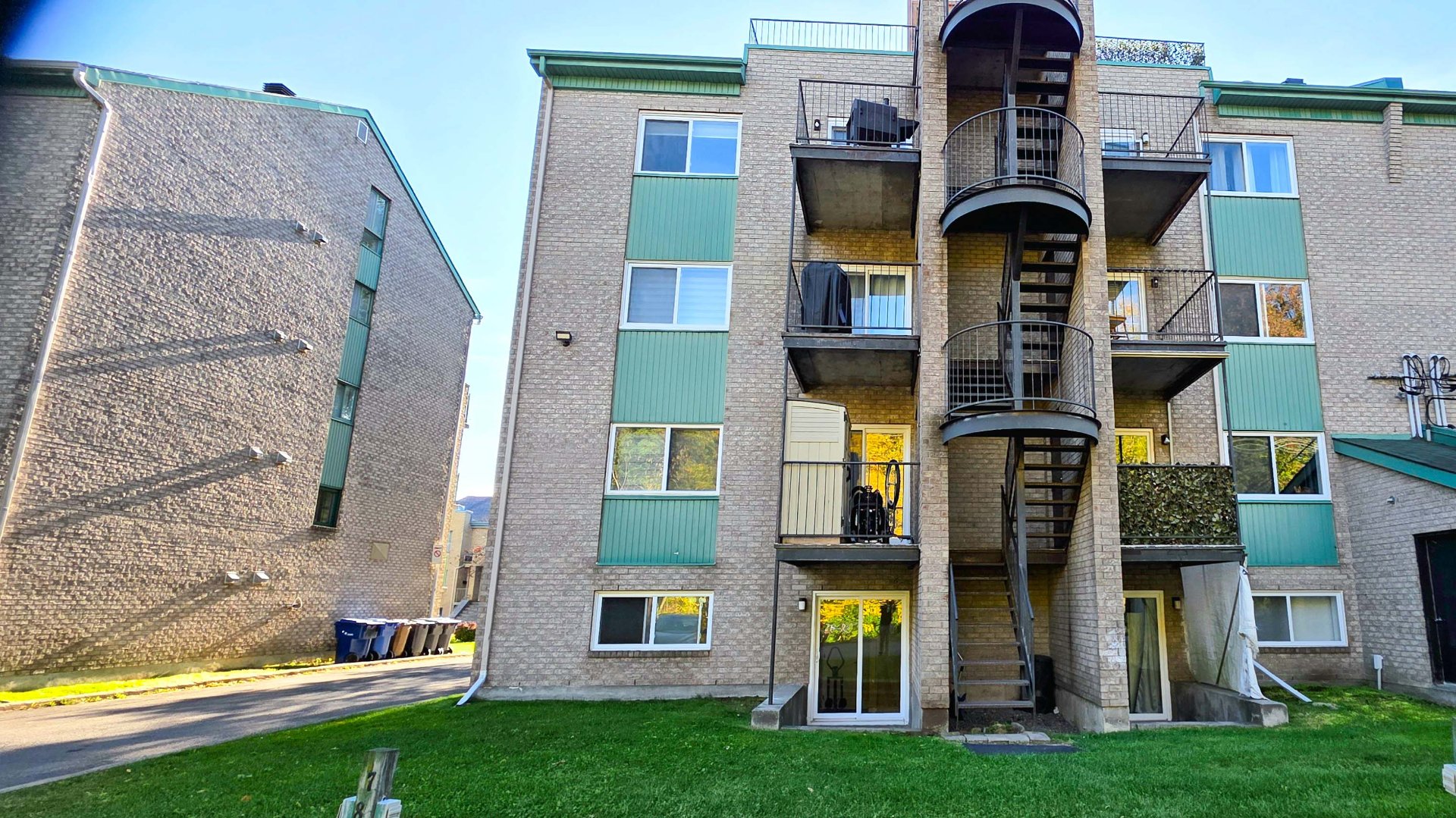 Photo - Face arrière