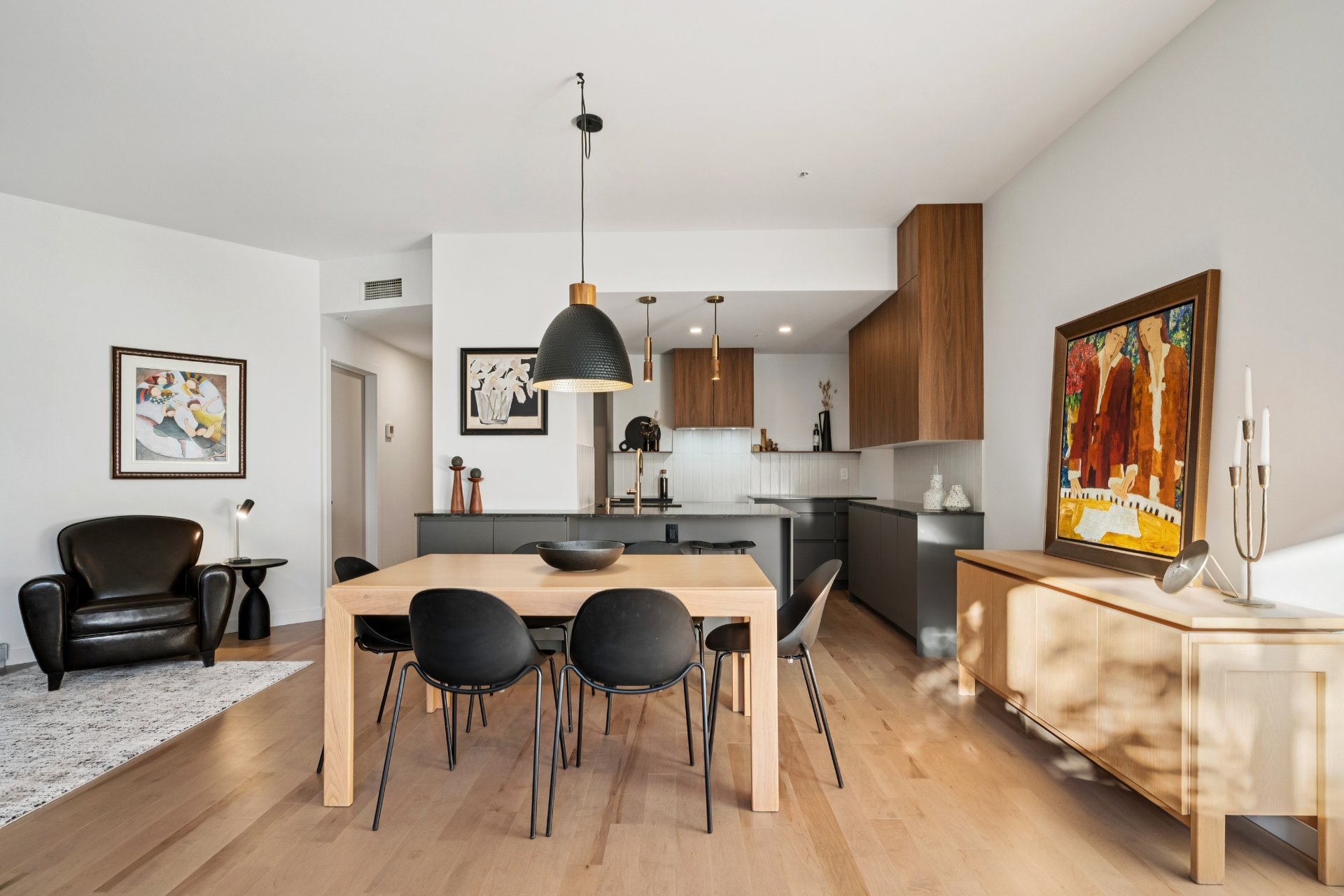 Photo - Salle à manger