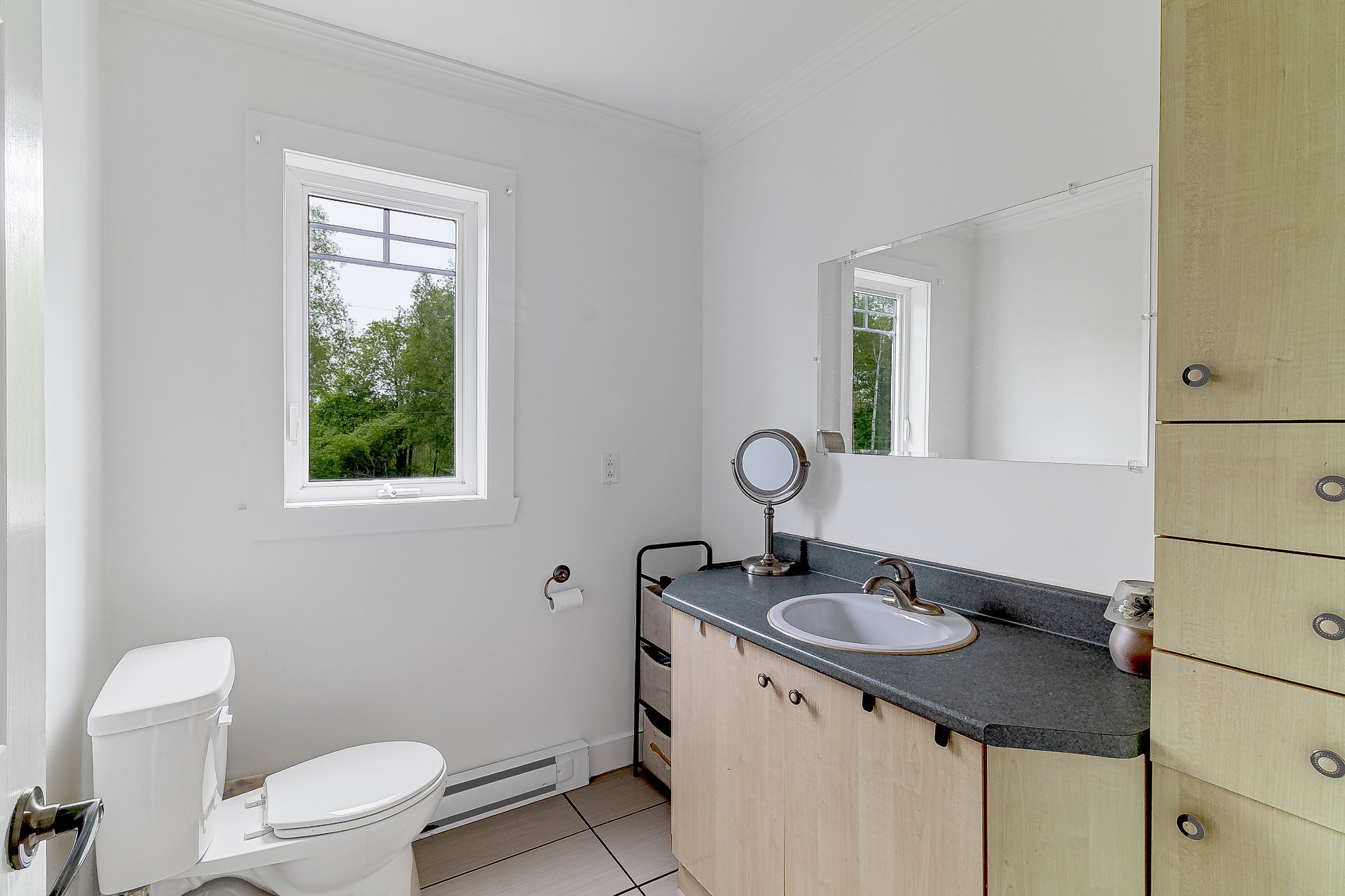 Photo - Washroom