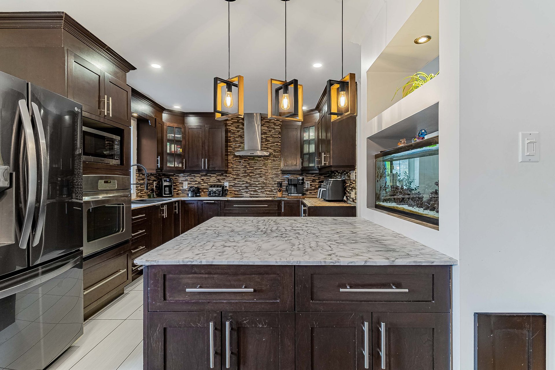 Photo - Kitchen