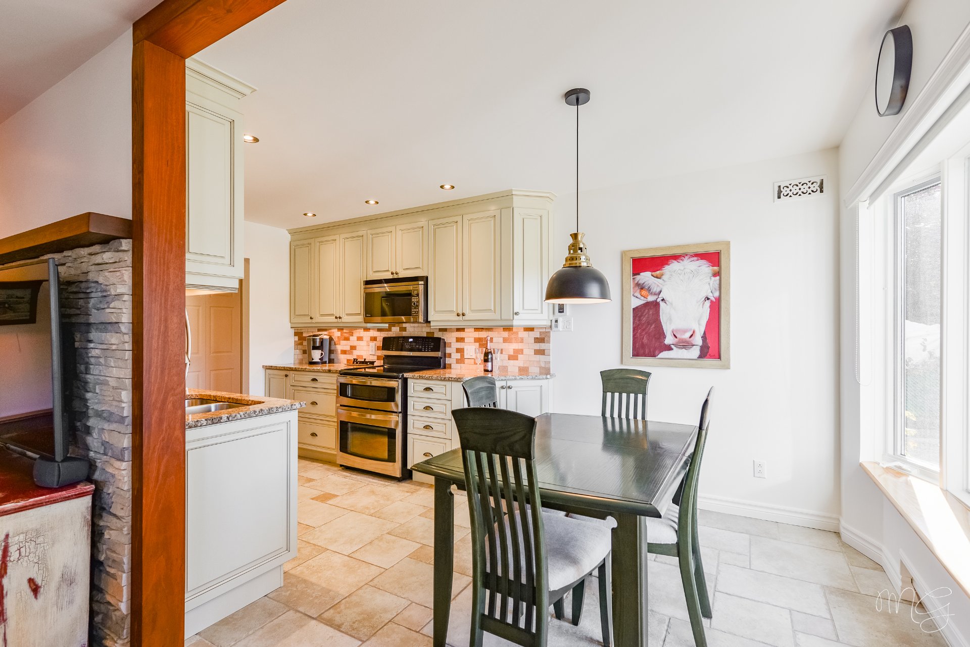 Photo - Salle à manger