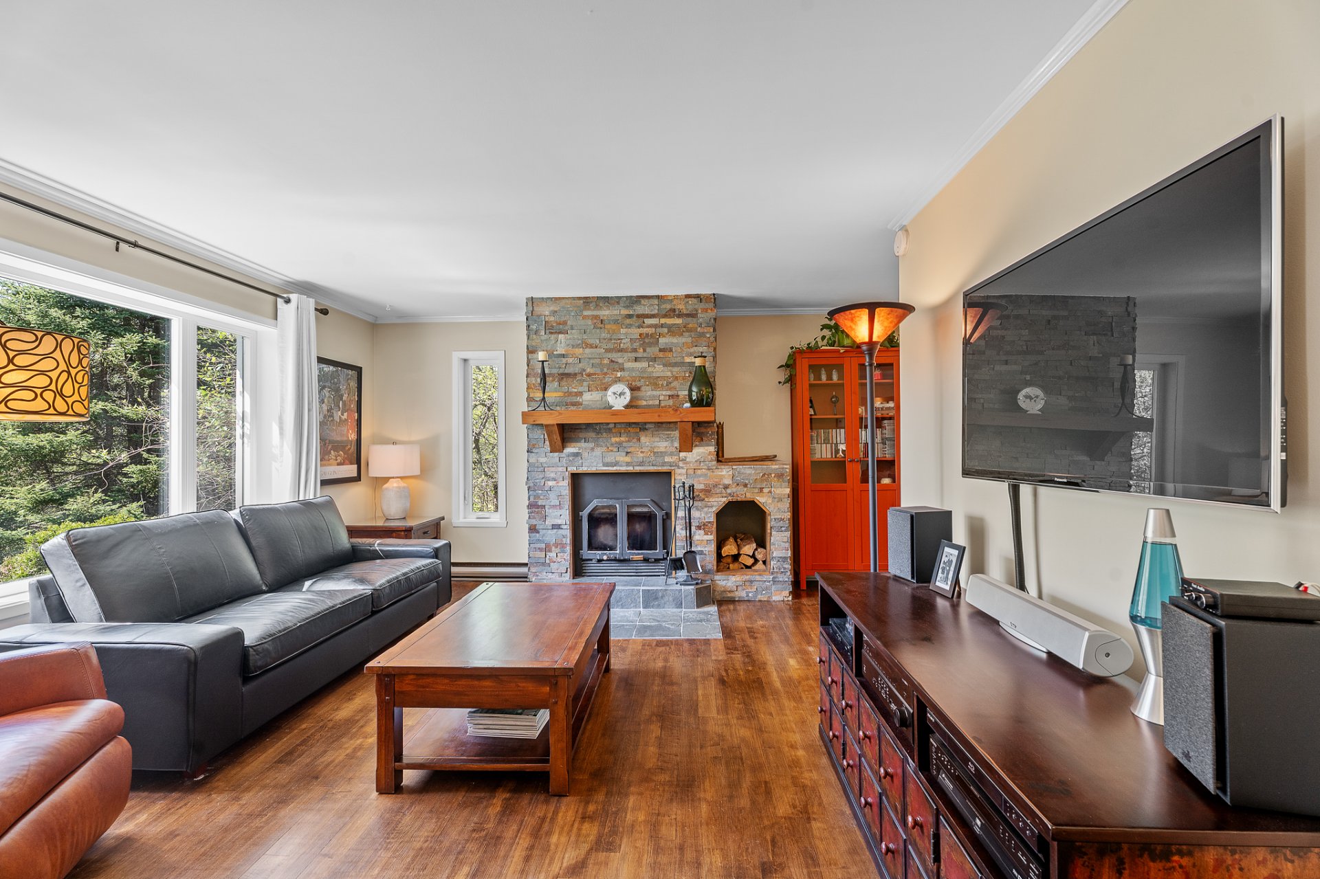Photo - Living room