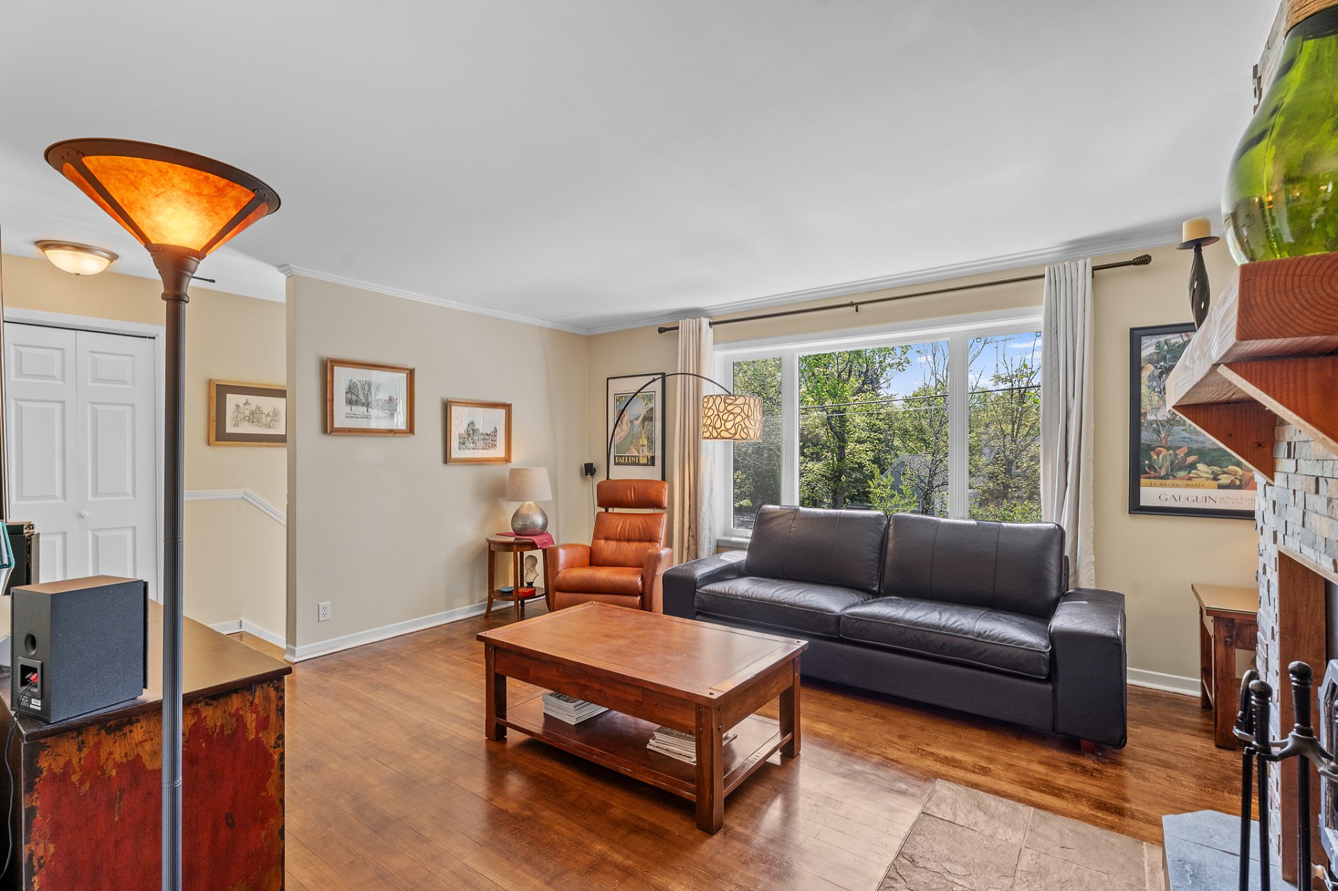 Photo - Living room