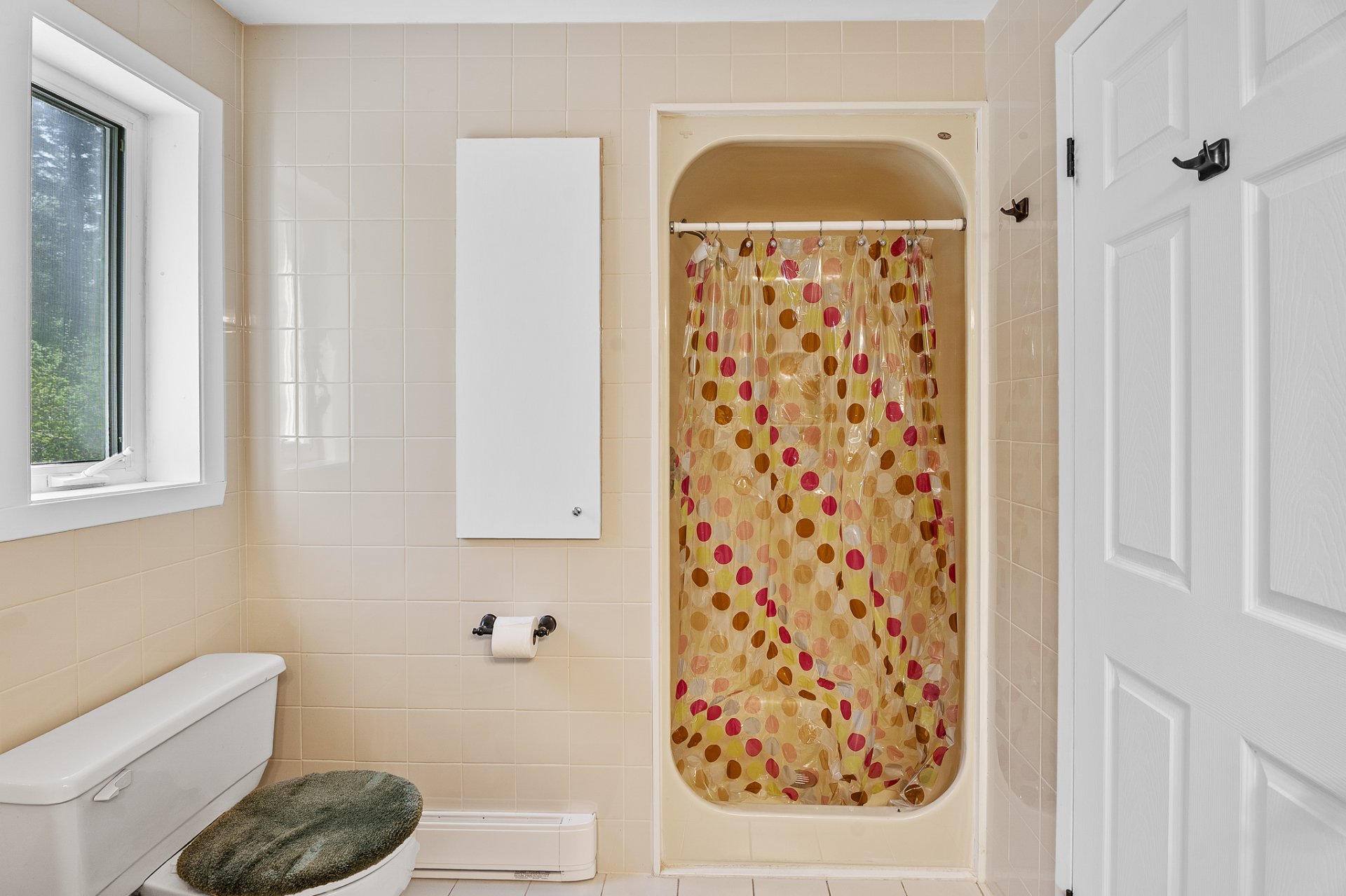 Photo - Bathroom