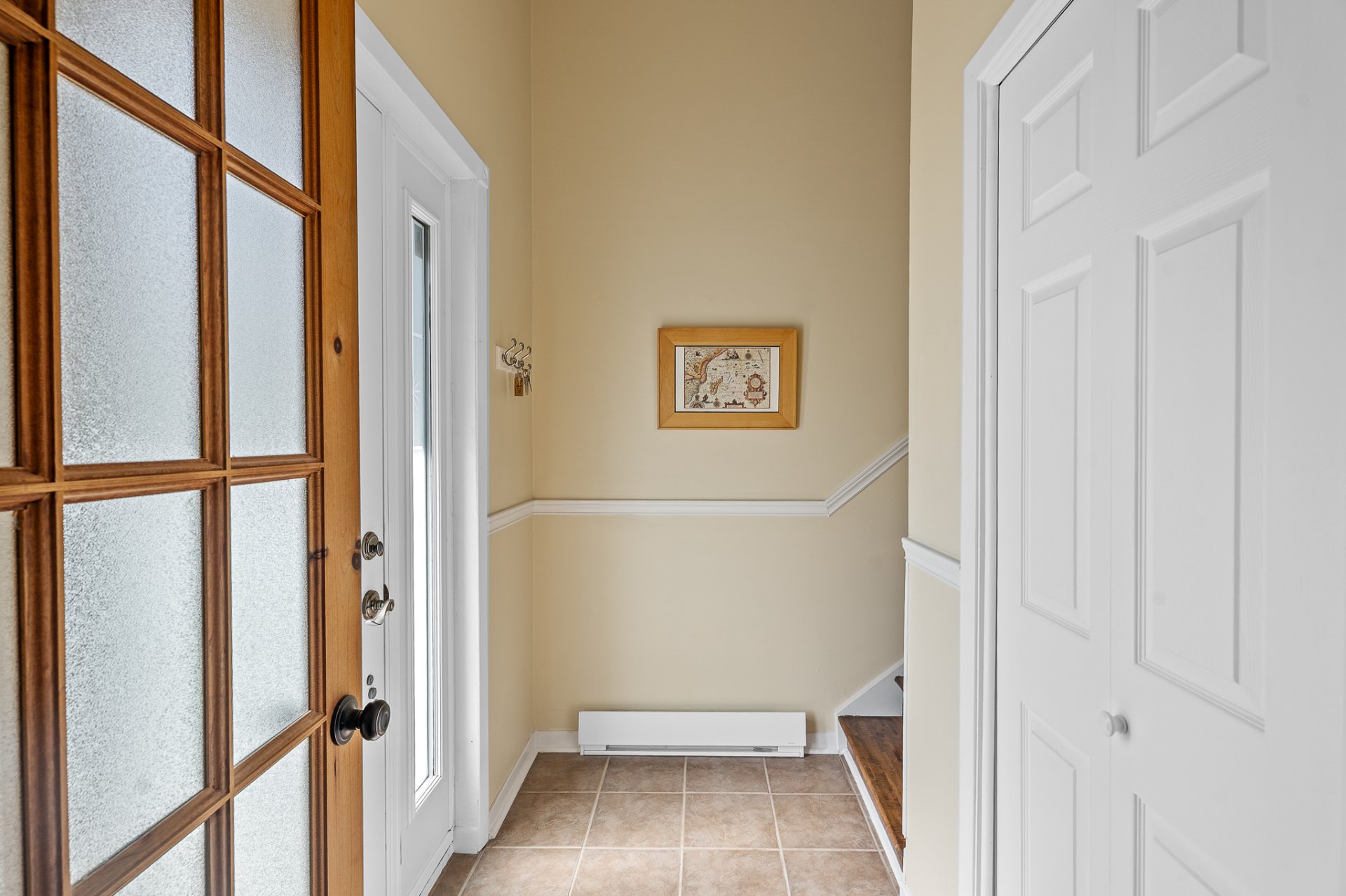 Photo - Hallway