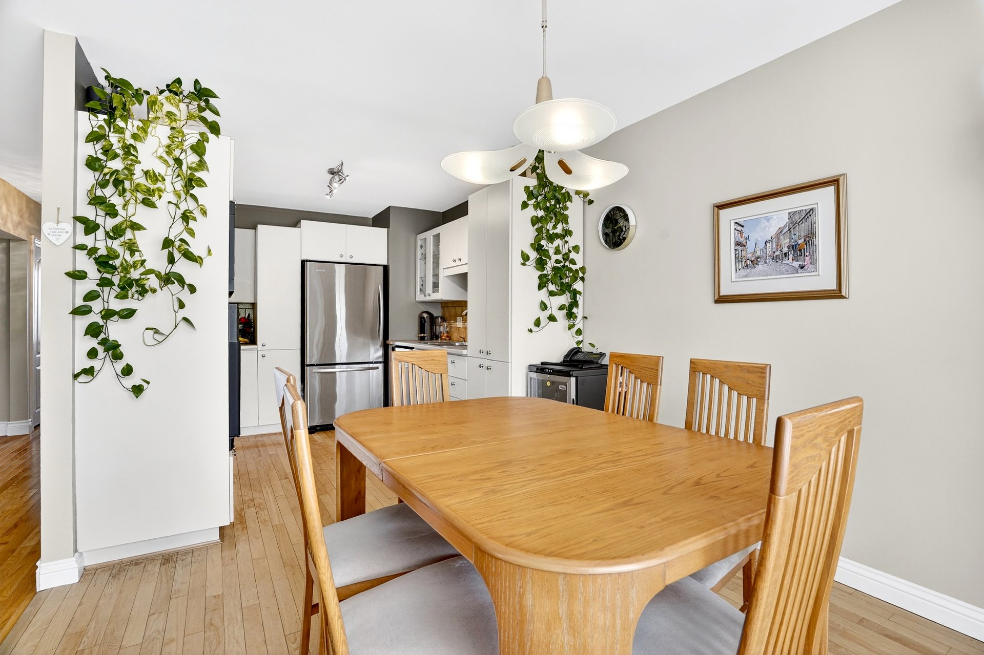 Photo - Salle à manger