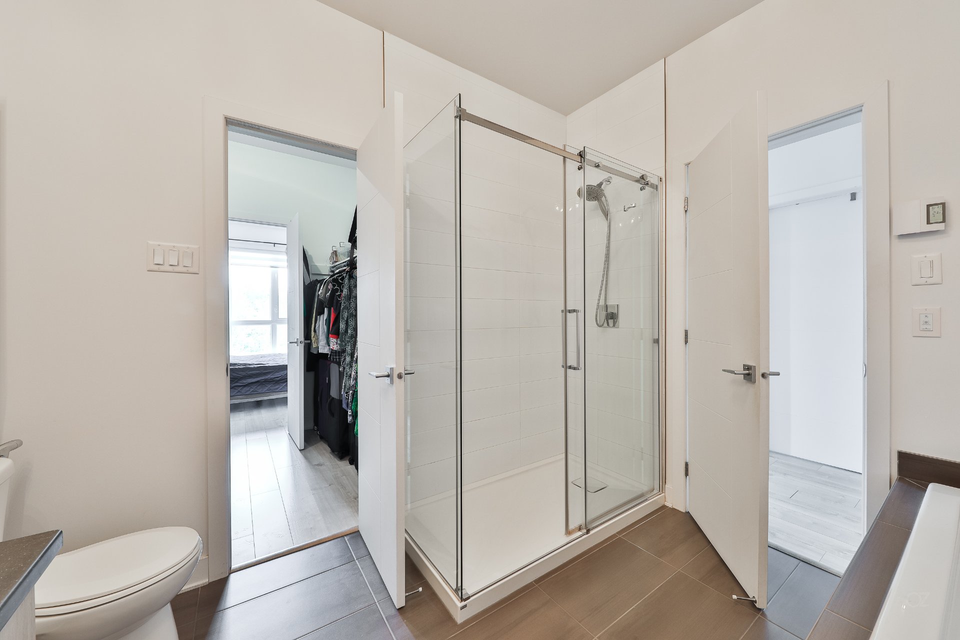 Salle de bains attenante à la CCP