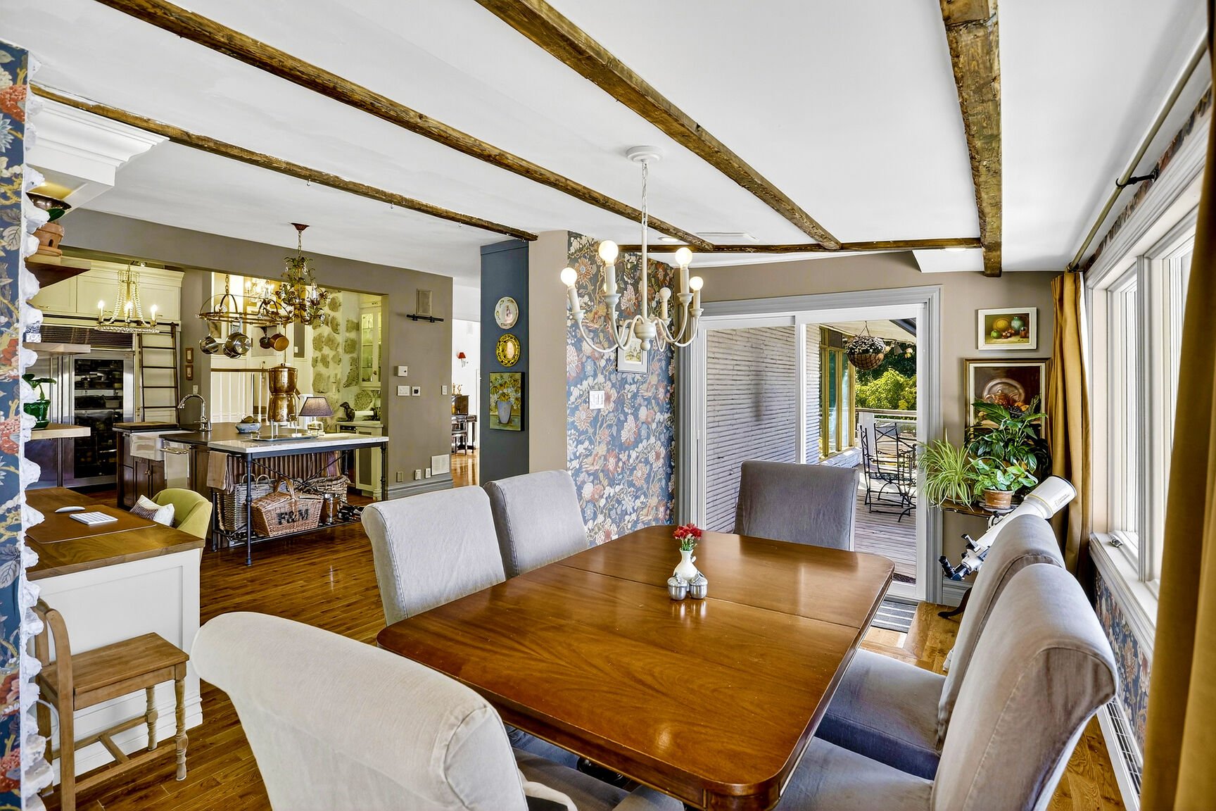 Photo - Salle à manger