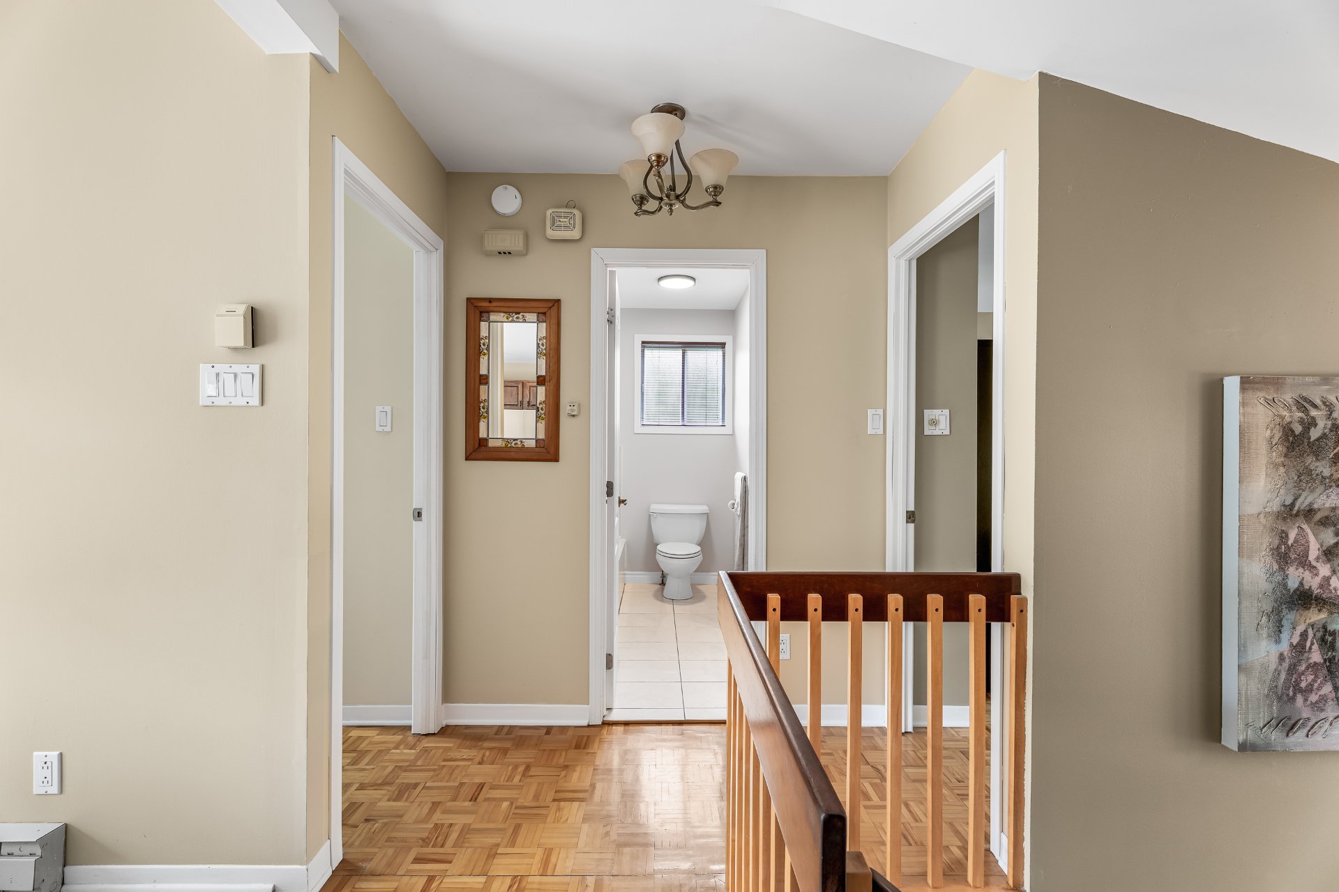 Photo - PASAGEWAY