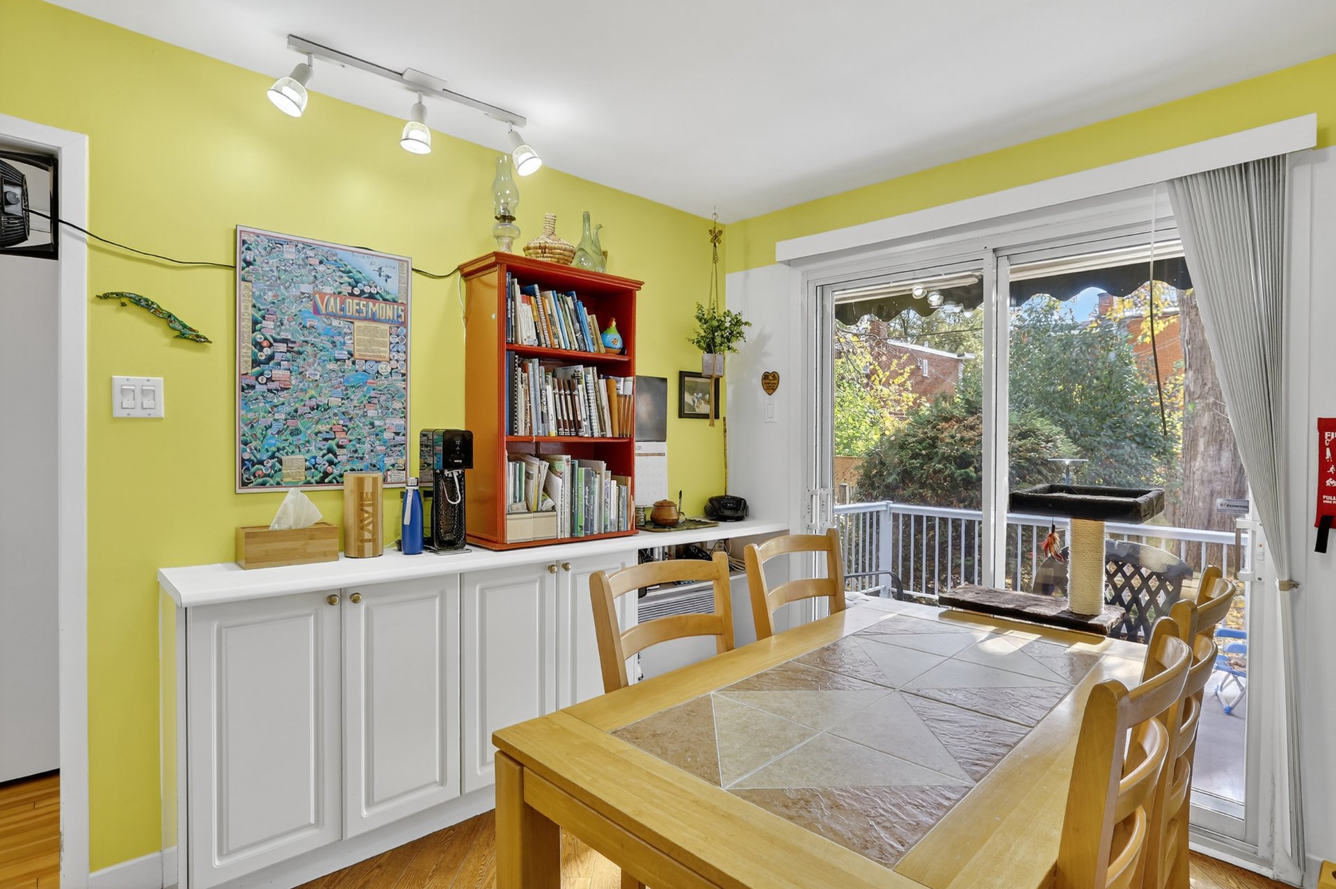 Photo - Salle à manger