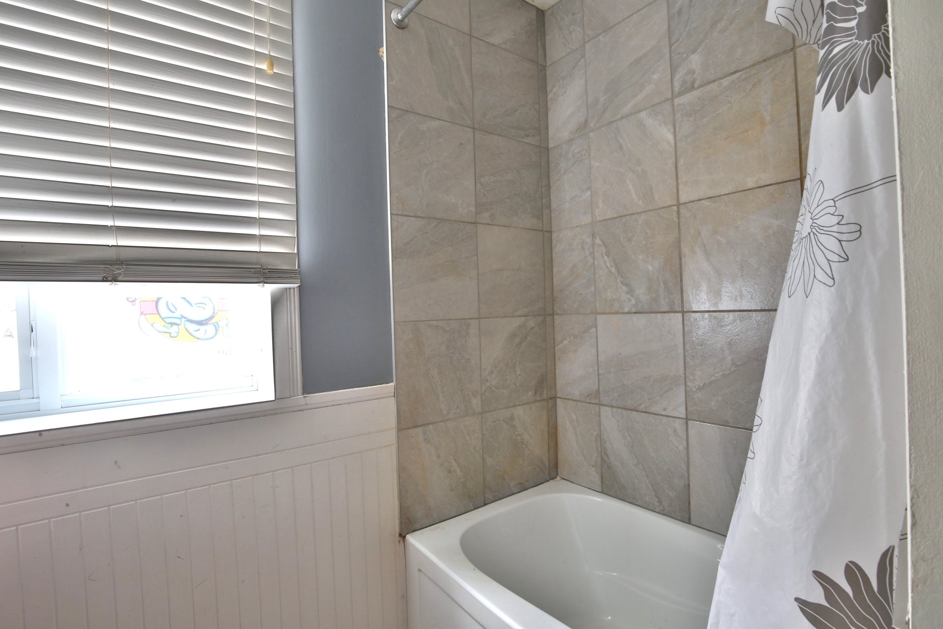 Photo - Bathroom