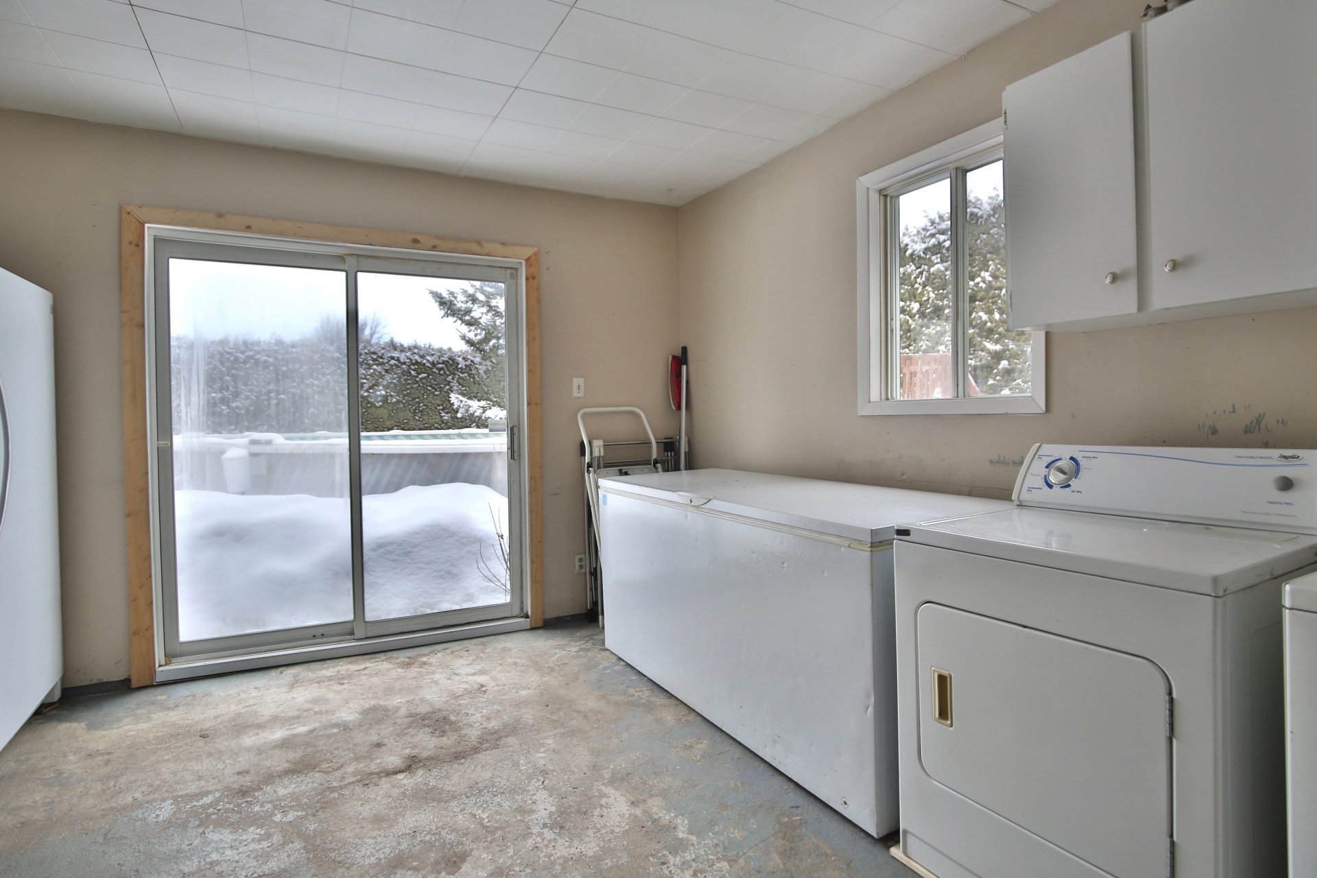 Photo - Laundry room