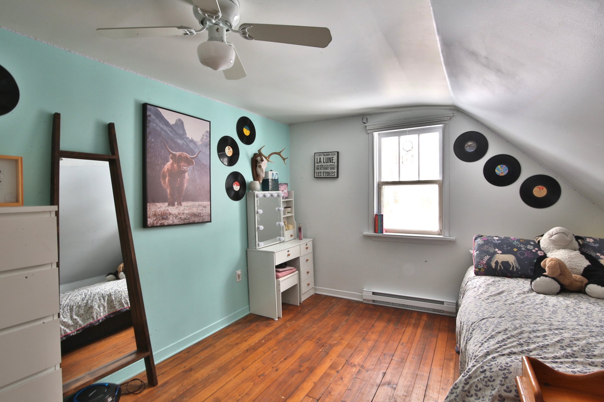 Photo - Bedroom