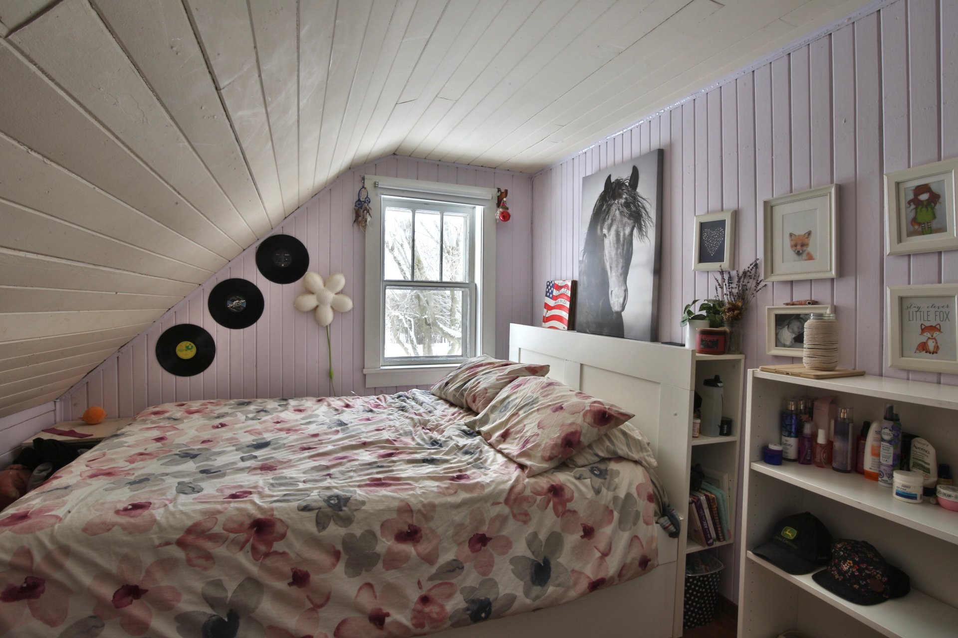 Photo - Primary bedroom