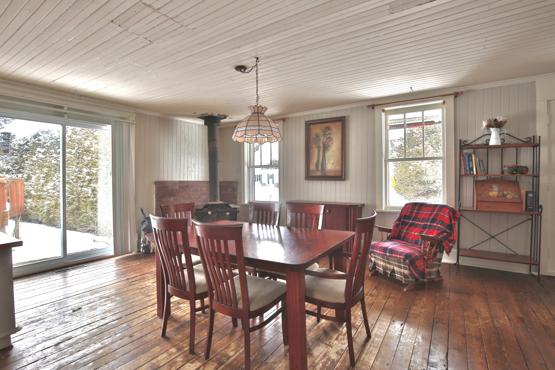 Photo - Dining room