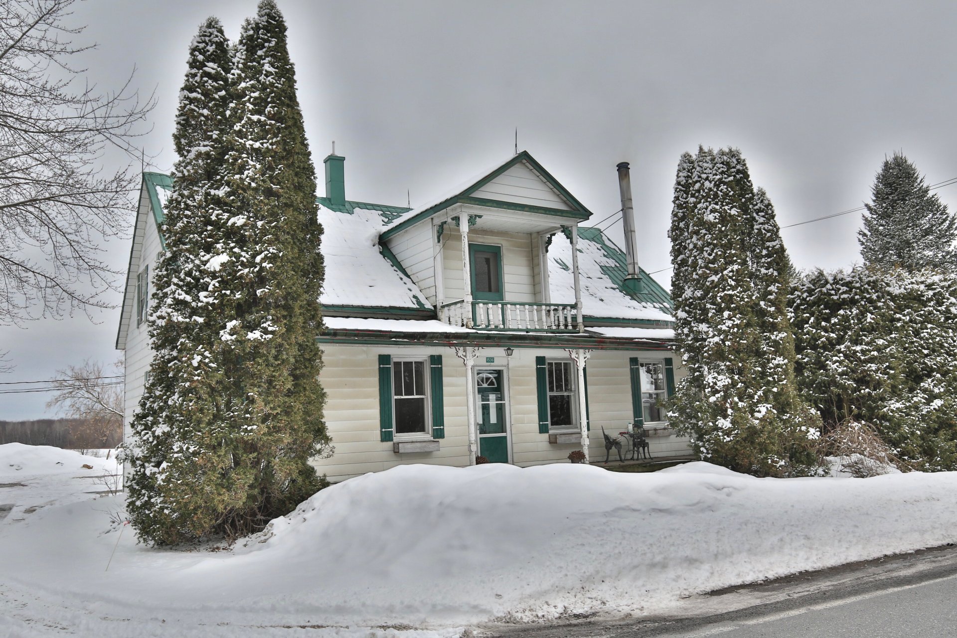 Photo - Frontage