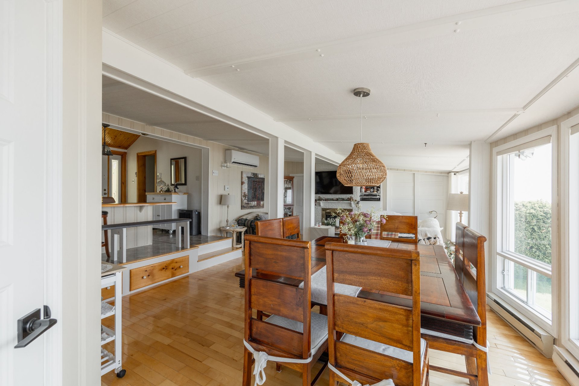 Photo - Salle à manger