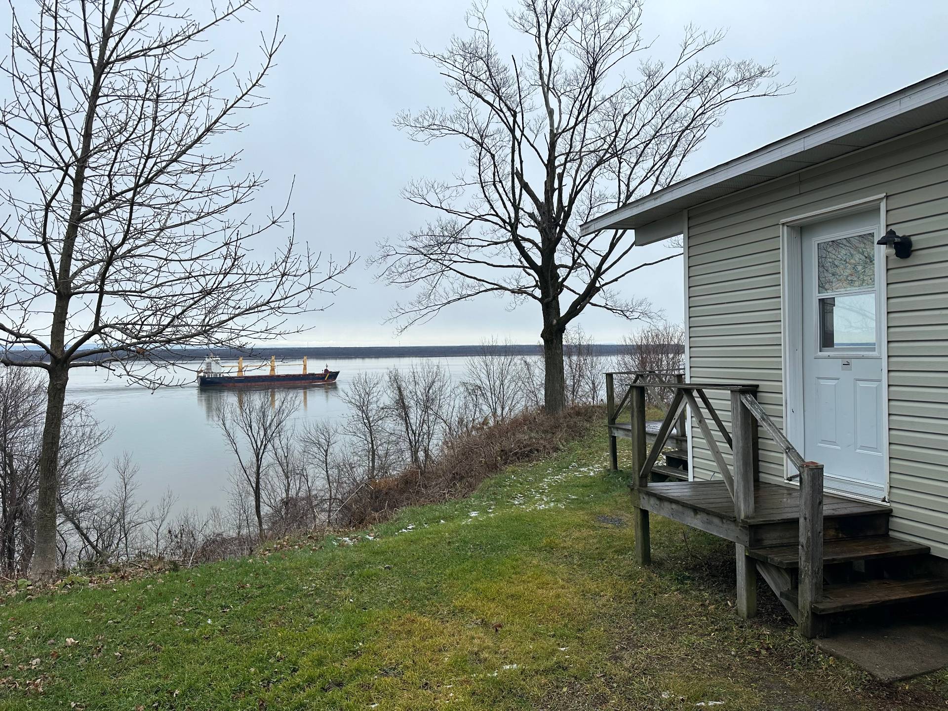 Vue sur l'eau