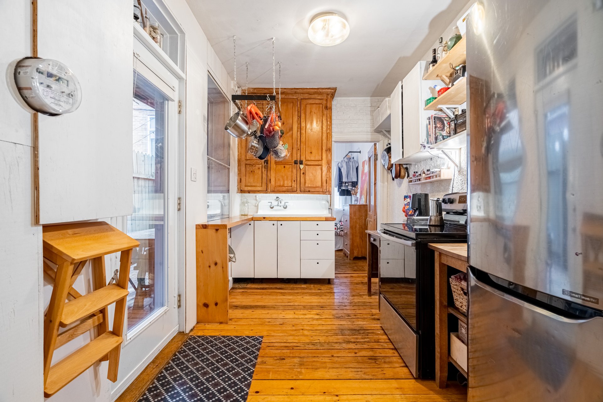 Photo - Kitchen