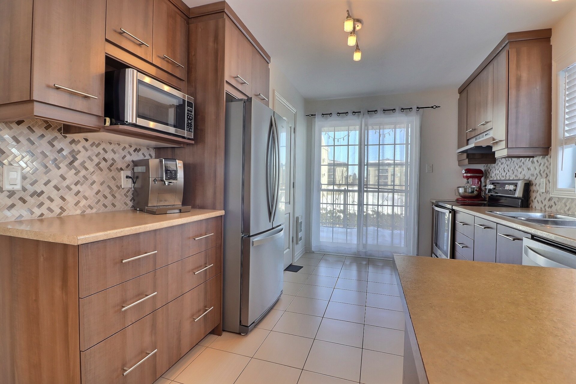 Photo - Kitchen
