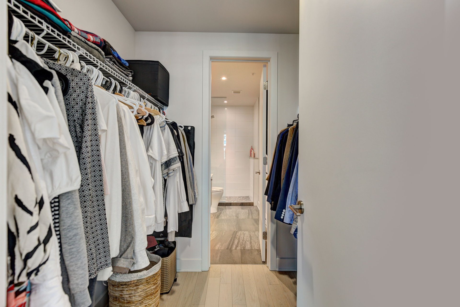 Walk-in closet