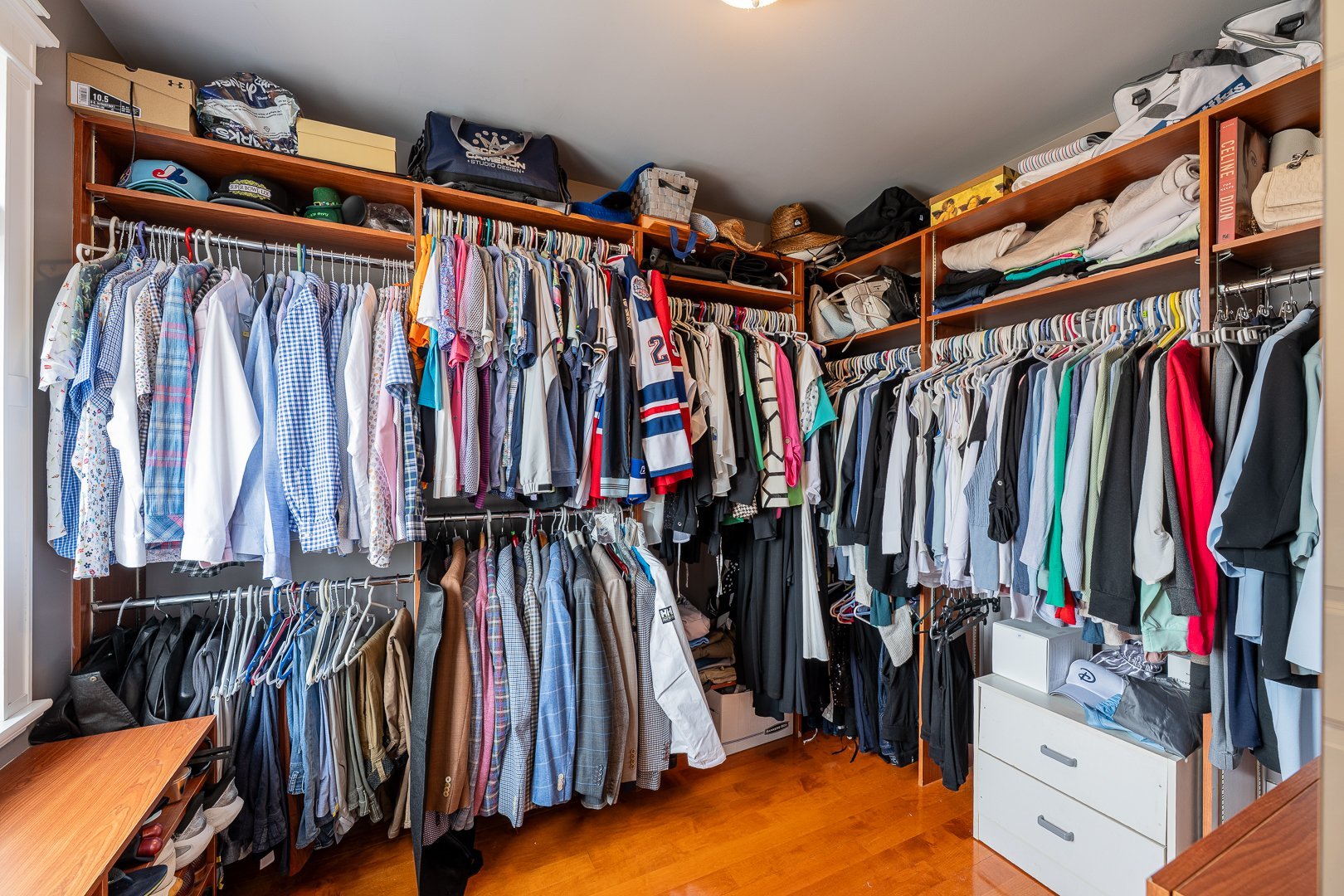 Photo - Penderie (Walk-in)