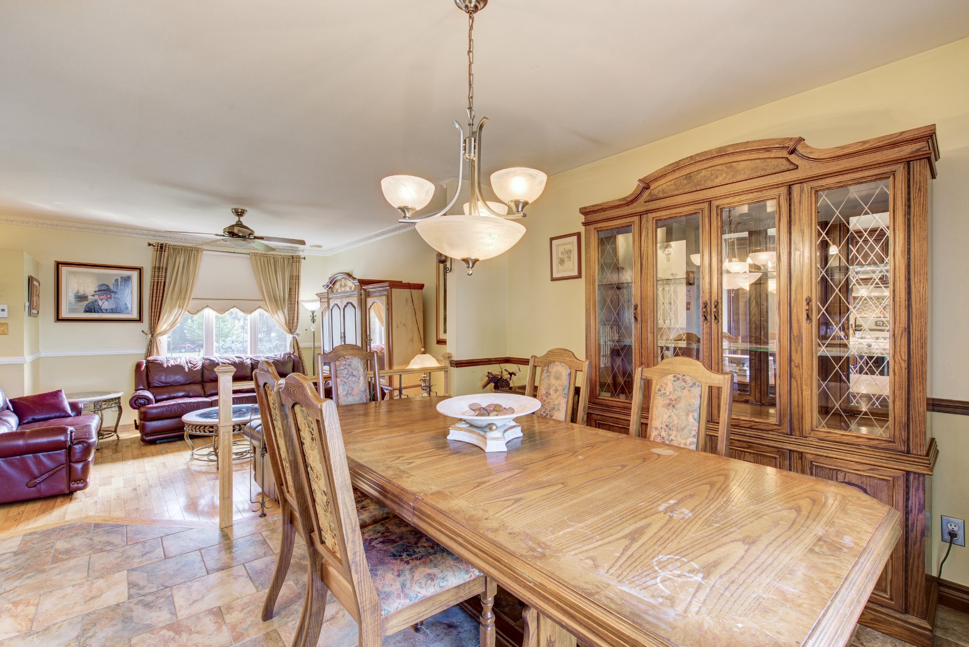 Photo - Salle à manger