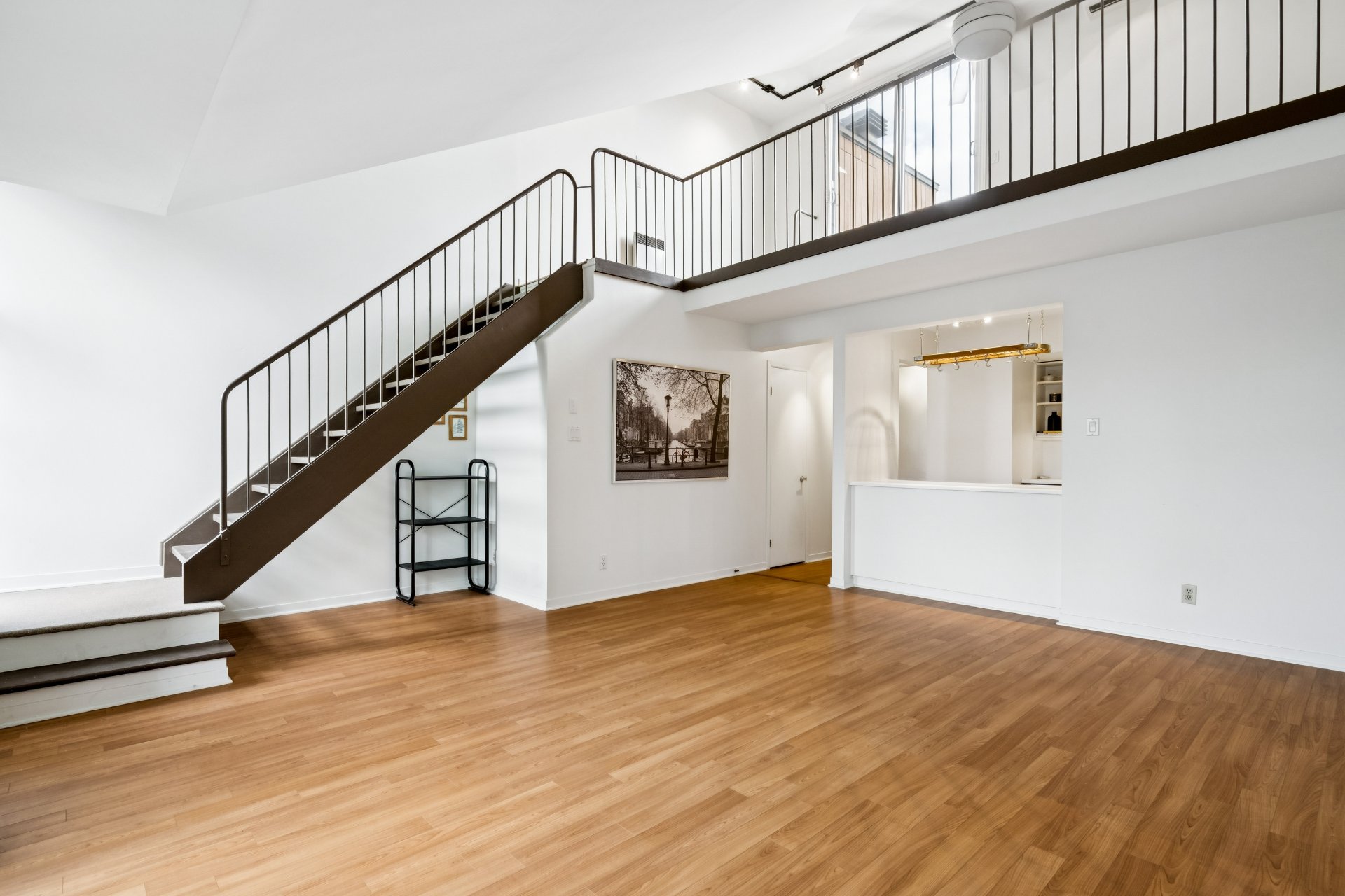 Photo - Salon