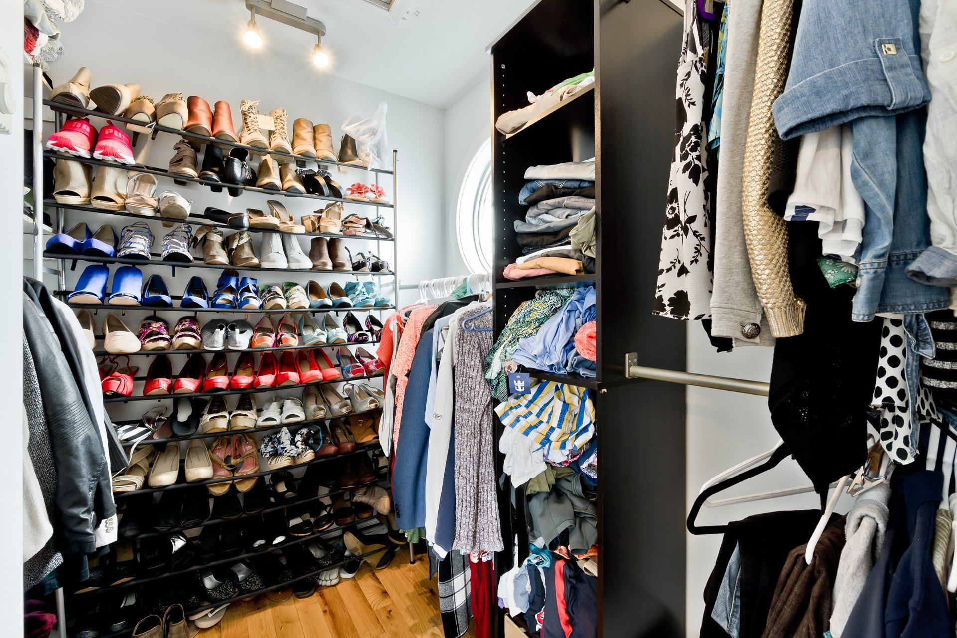 Walk-in closet