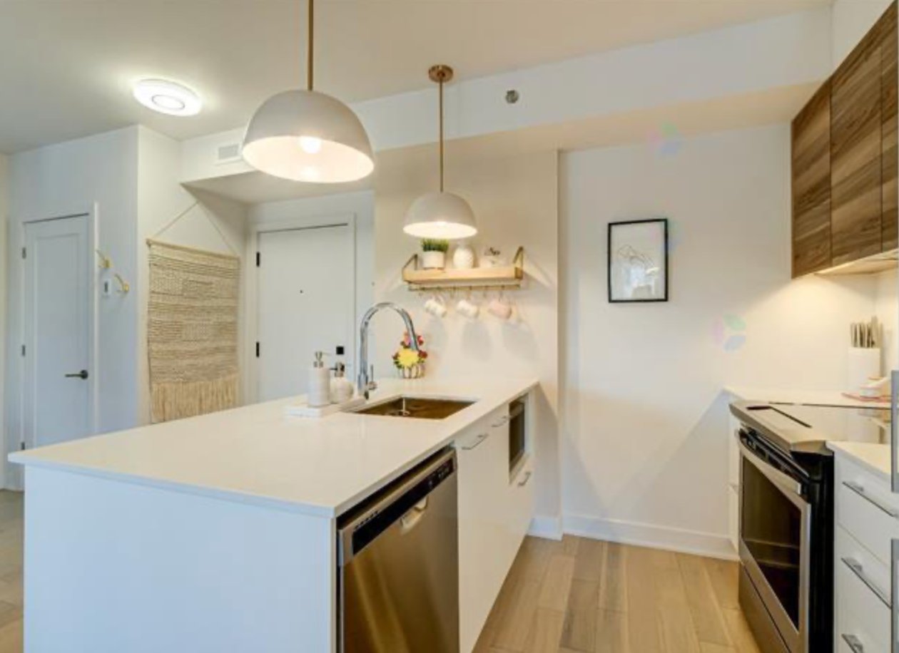 Photo - Kitchen