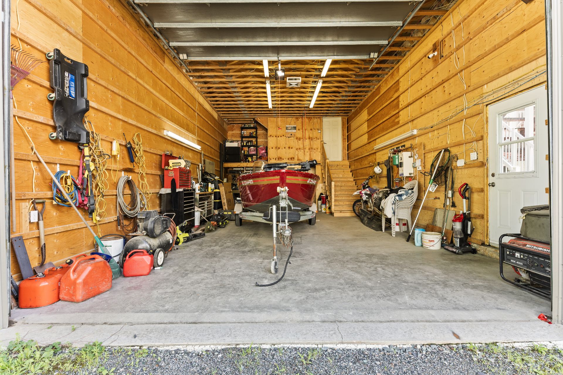 Photo - Garage