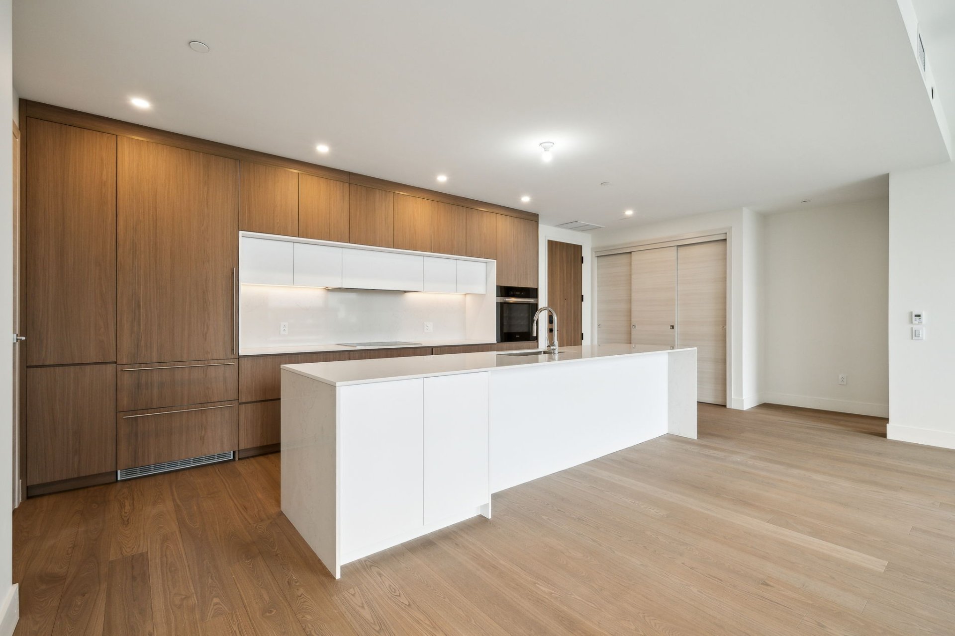 Photo - Kitchen