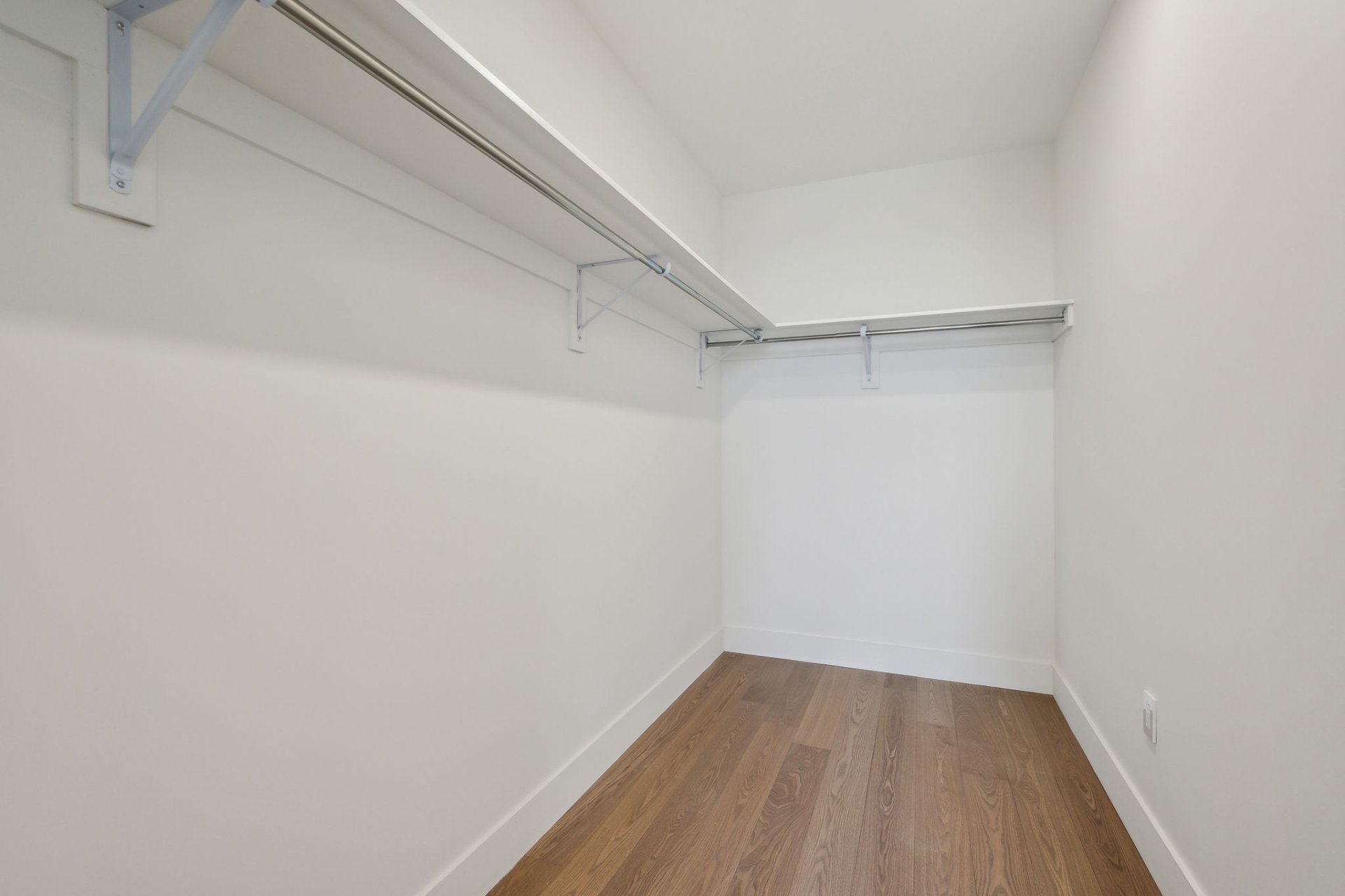 Photo - Walk-in closet