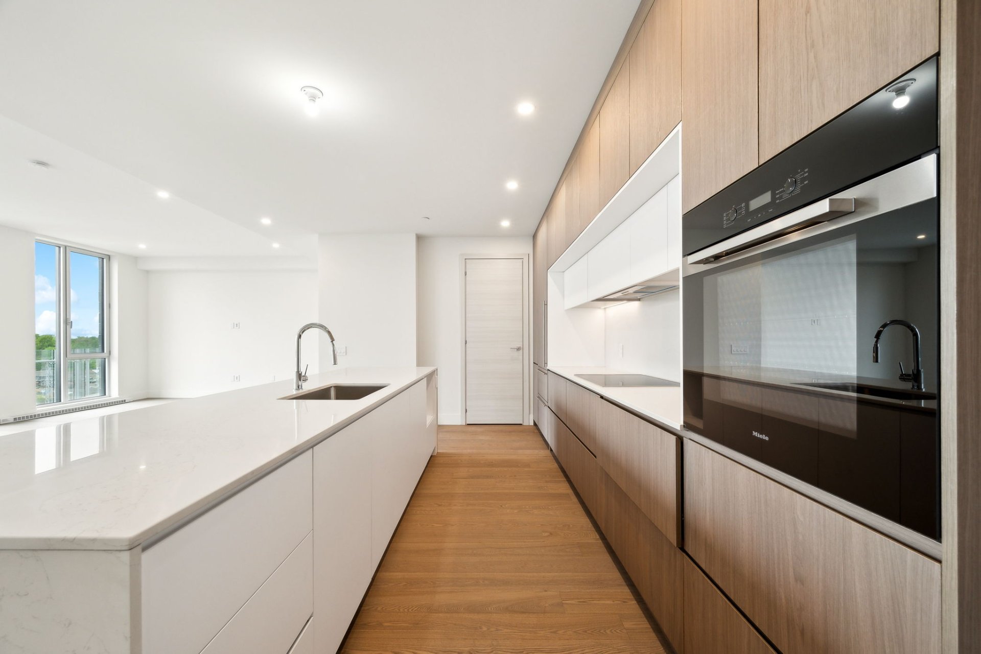 Photo - Kitchen