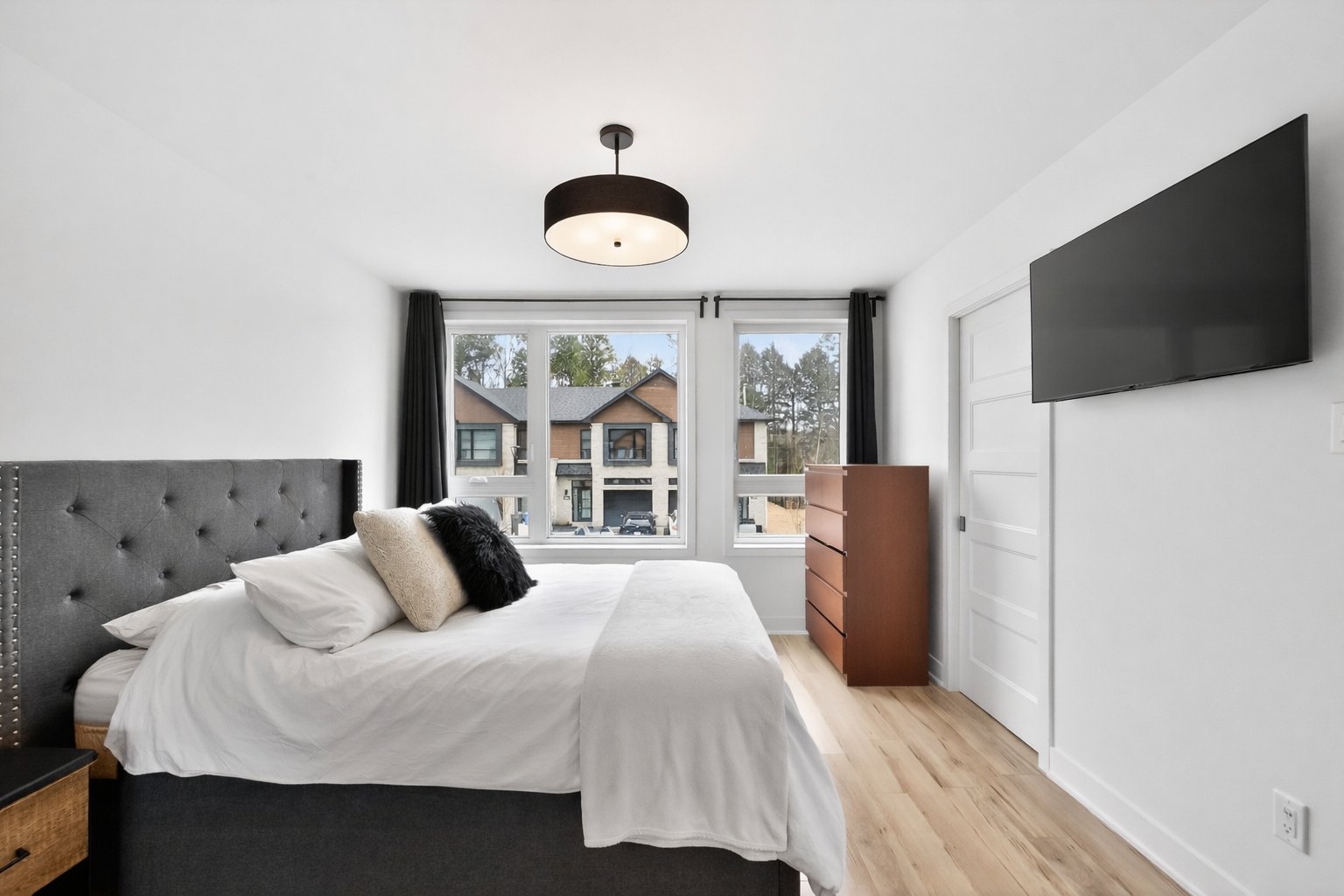 Photo - Primary bedroom