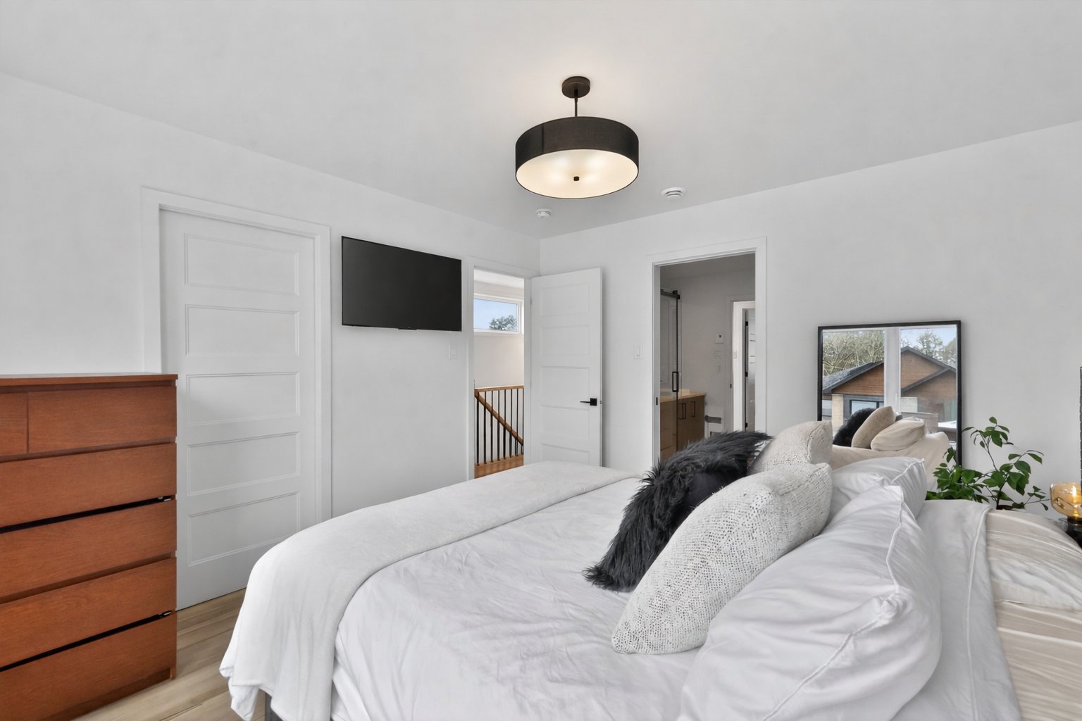 Photo - Primary bedroom