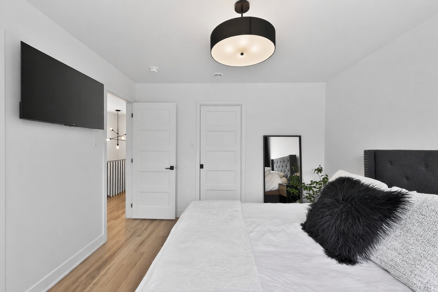 Photo - Primary bedroom